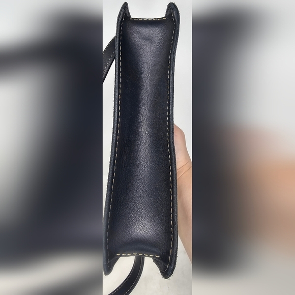 Fossil Austin Black Leather Flap Saddle Turn Lock Shoulder Bag Purse - Picture 5 of 16